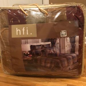 King Size Comforter NWT